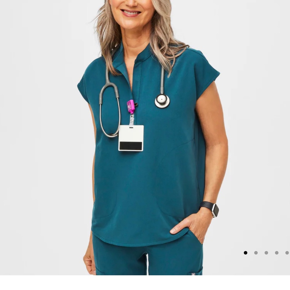 Rafaela Oversized Scrub Top